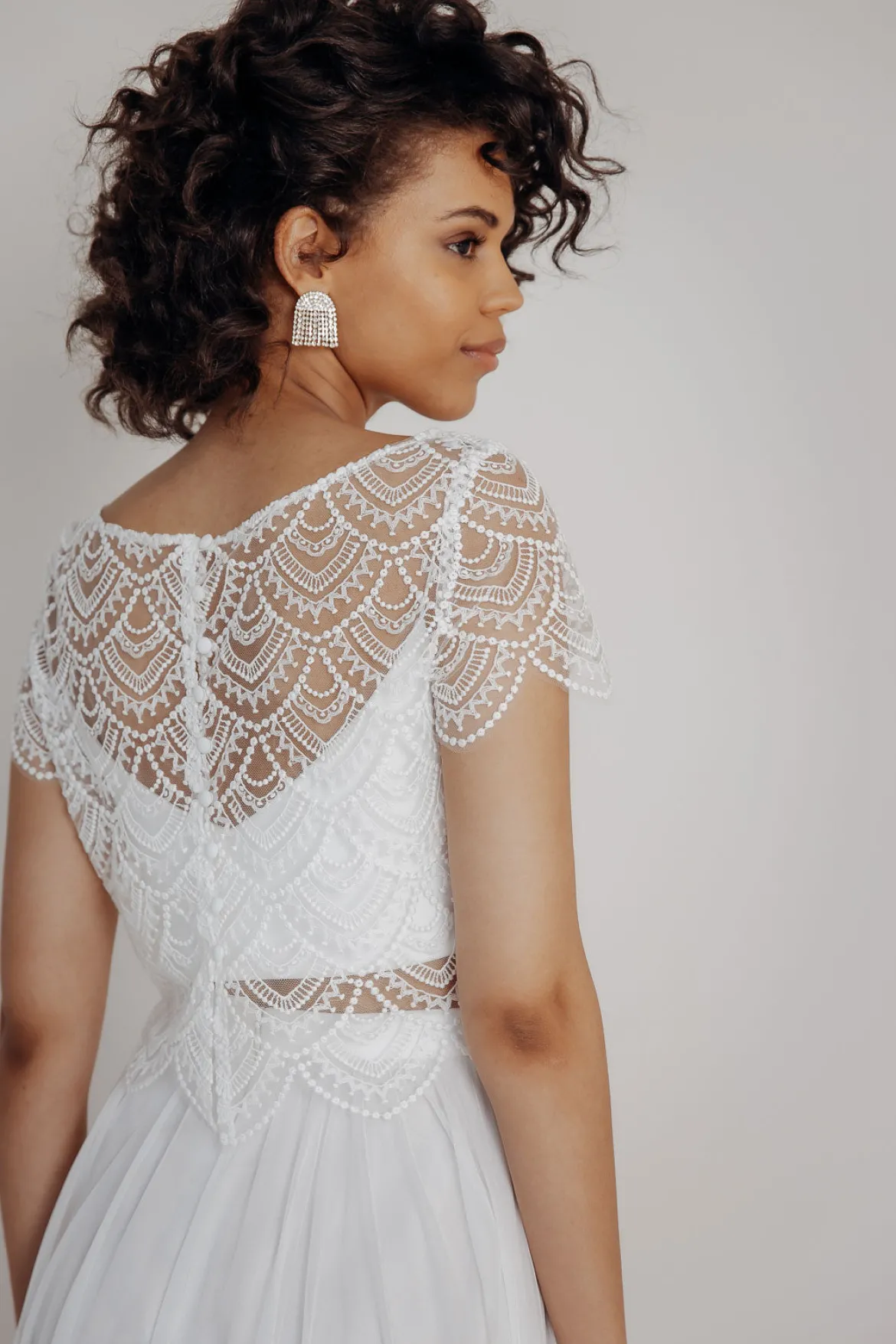 Crop Top für die Braut mit dünnen Trägern in Ivory – Corie crop noni