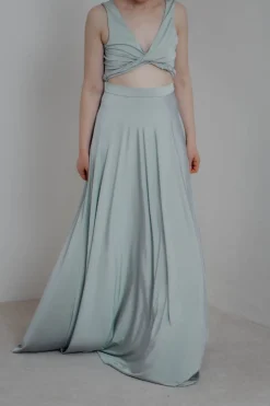 Grünes Brautjungfernkleid – Reverse Gown Sage Twobirds
