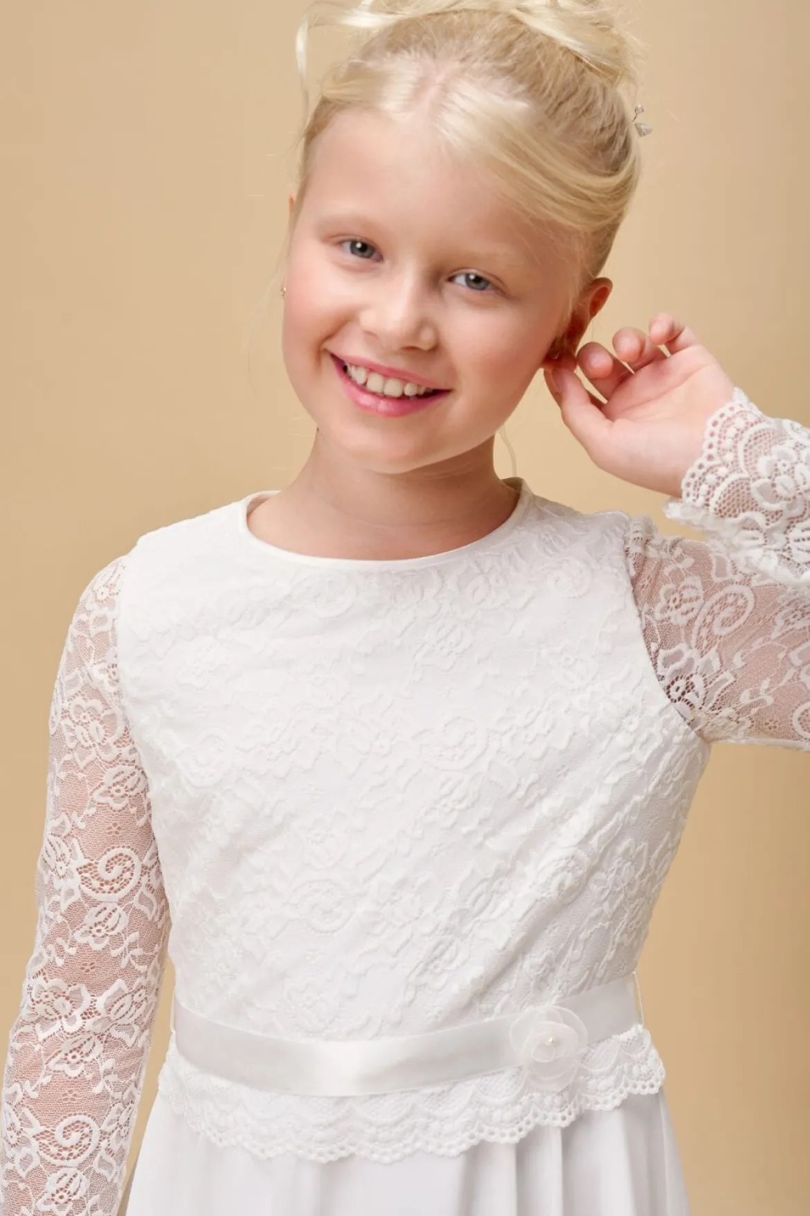 Kommunionkleid aus Chiffon mit Spitzenärmeln
