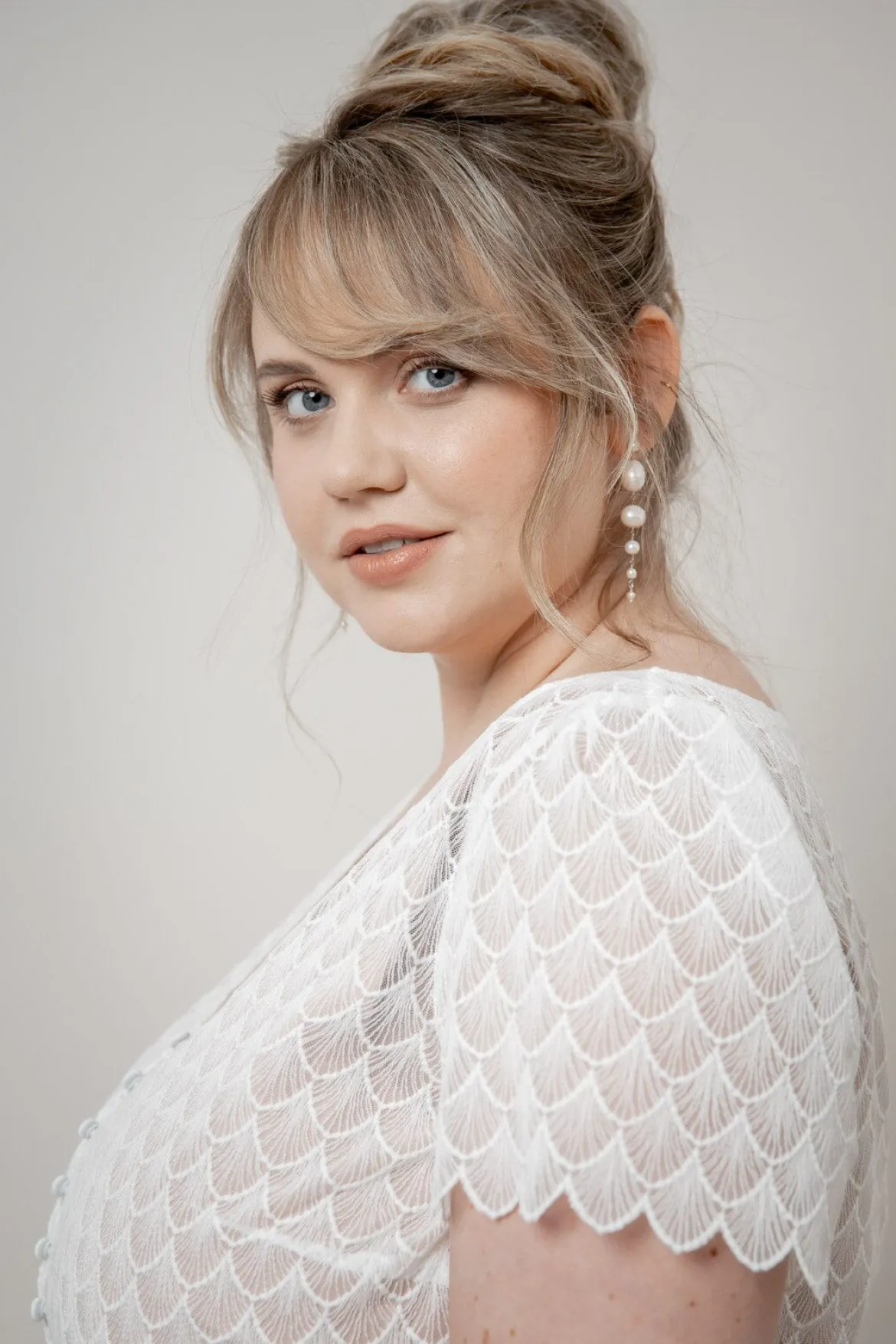 Kurzarm-Braut Top – Fanie noni Curvy