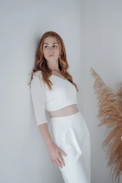 Puristisches Braut Top mit Rückendetails – Ona noni by you