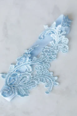 Strumpfband in Blau, mit Spitze – Tempête