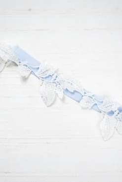 Strumpfband mit "Etwas Blauem" im Botanik Stil – Tempête
